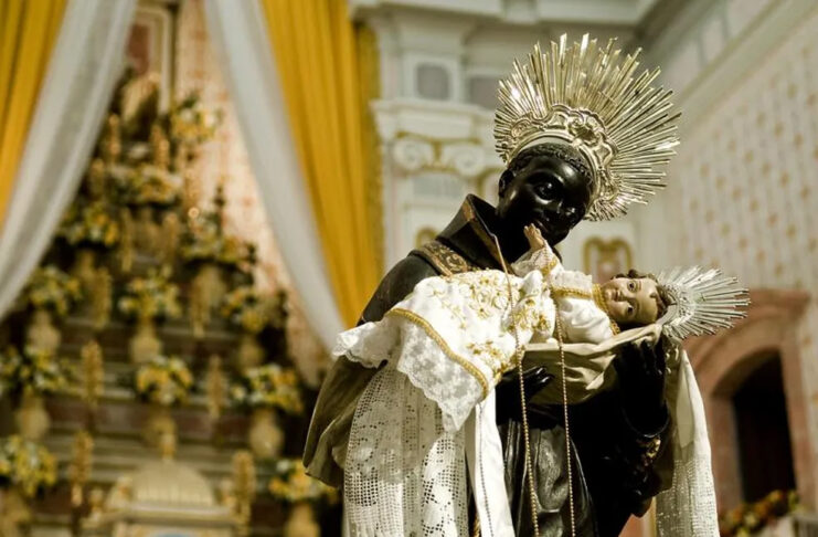 Dia de São Benedito: veja o que abre e o que fecha nesta segunda em Taubaté, Guaratinguetá e Pindamonhangaba