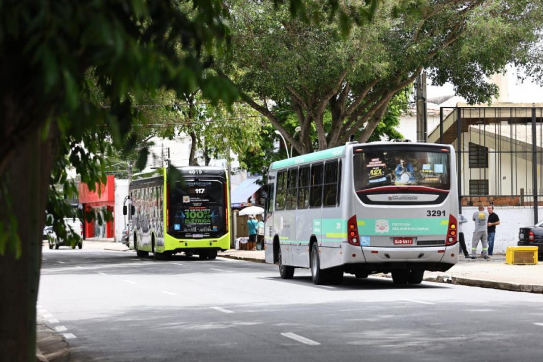 1f529776fe816f34c66d1b87a22d0398