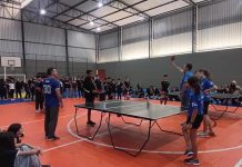 Caravana Esportiva atende 300 alunos em ação com tênis de mesa; próxima edição terá futebol feminino