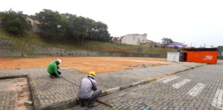 Prefeitura dá início à construção de nova creche para 188 crianças no Jardim Esperança