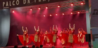 Coreografia “Taj Mahal” brilha e fica entre as cinco melhores no Festival da Sapatilha de Joinville com grupo sênior de Jacareí