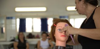 Escola do Trabalho tem mais de 300 vagas abertas em cursos profissionalizantes
