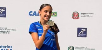 Aos 15 anos, Beatriz Alves conquista título brasileiro e garante vaga na Seleção Brasileira Sub-18